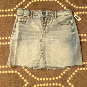 TAGS!!! Never worn Old Navy denim skirt